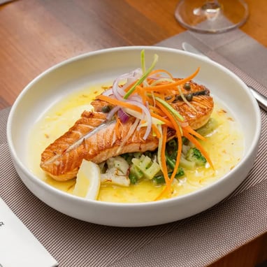 GEGRILLTER LACHS